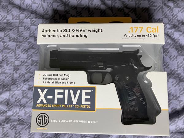SIG Sauer X-FIVE / black / 4,5 mm .177 CO2