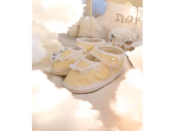 Junior Joy Babyschoenen Geel Met Kant