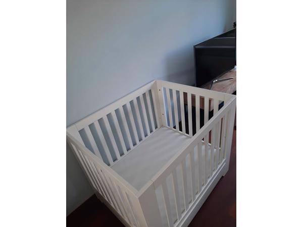 Babybox: Kidsmill Alaska met lade