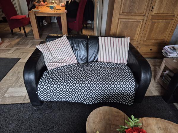 2 en 3 zwart leren bank