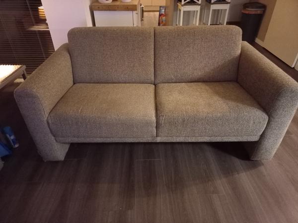 Gratis 2,5 en 3 zits bank - Gebruikt