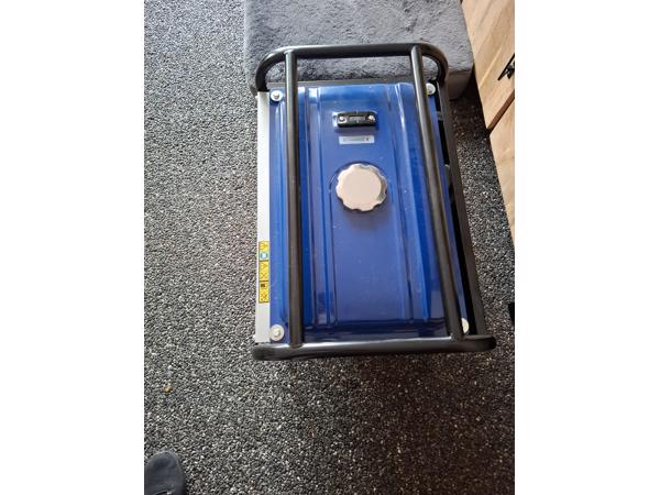 Te koop topcraft aggregaat nieuwstaat 100 euro