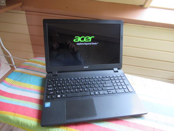 acer aspire es1   512