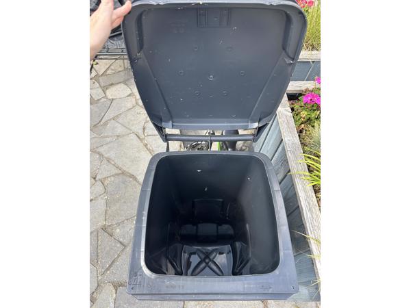 Grijze kliko, klein formaat ( dus niet voor de gemeente)