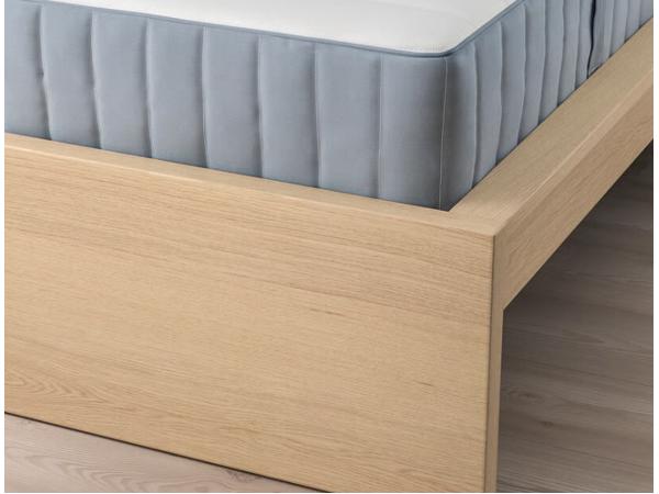 Ikea bed Malm 140x200 cm