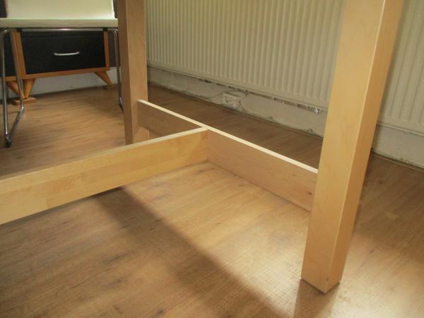 Eettafel met 4 stoelen