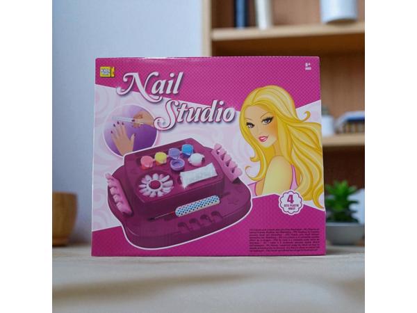 Nagelstudio met glitters vanaf 6 jaar