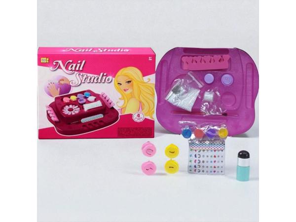 Nagelstudio met glitters vanaf 6 jaar