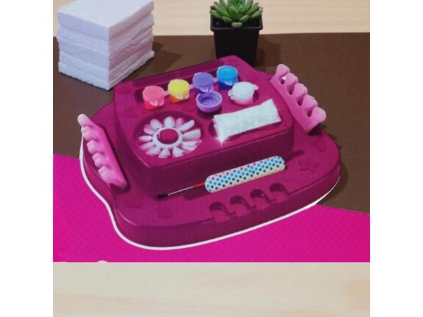 Nagelstudio met glitters vanaf 6 jaar