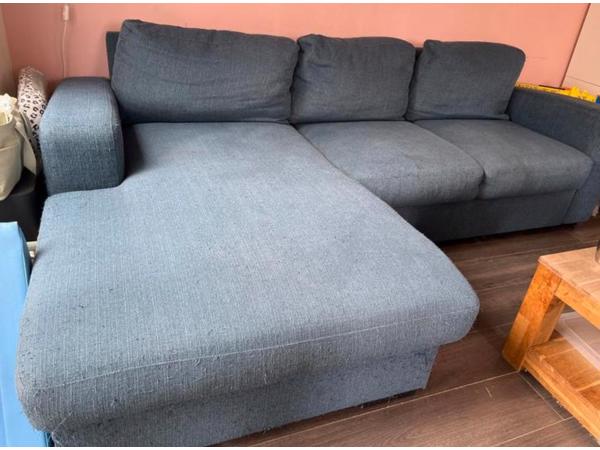 Donkerblauwe bank met loungegedeelte - 250 cm breed