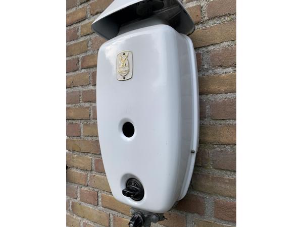 Geiser, vintage, voor decoratie of verzameling