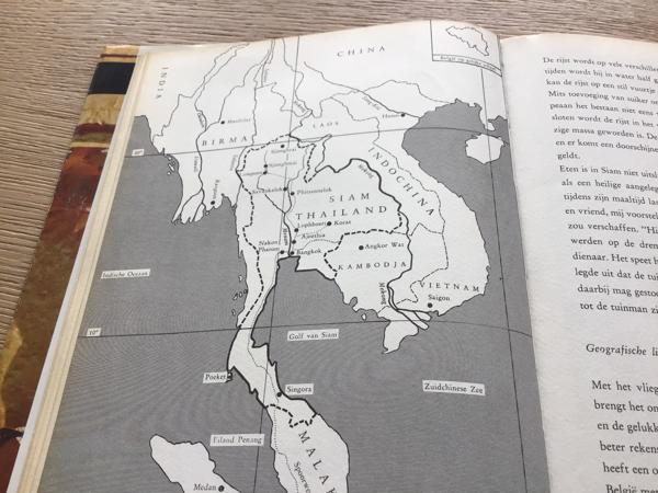 Boek v.THAILAND & SIAM EEN BELEVENIS om te reizen
