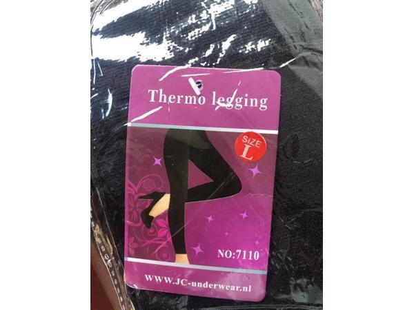 nieuw  verpakt  mooie  THERMO  legging