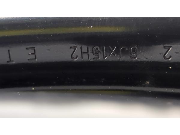 4 winterbanden 185/60 R15 met stalen velgen 6Jx15H2