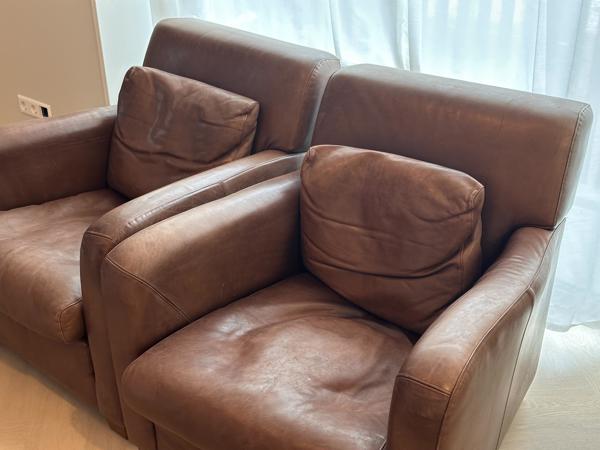 2 fauteuils van Linteloo