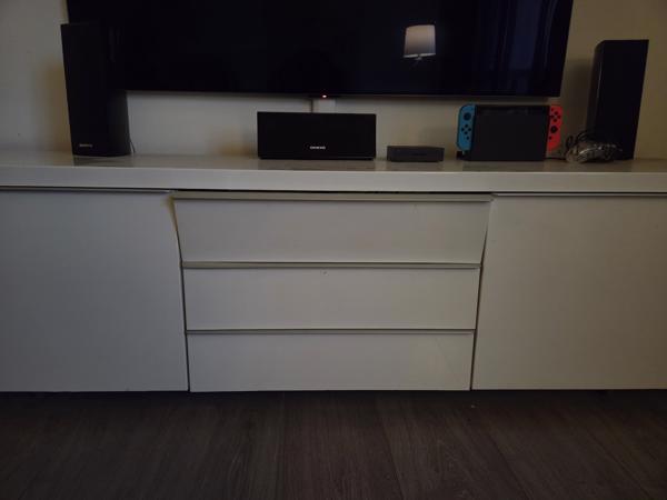 Tv-meubel IKEA in goede staat