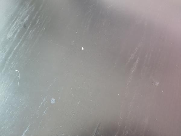 Gratis af te halen Ikea Bjursta uitschuifbare zwarte tafel