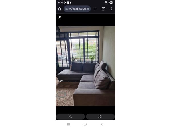 Nette comfortabele hoekbank