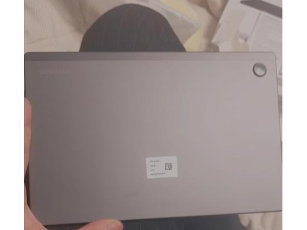 Samsung tab A8 64GB 2023