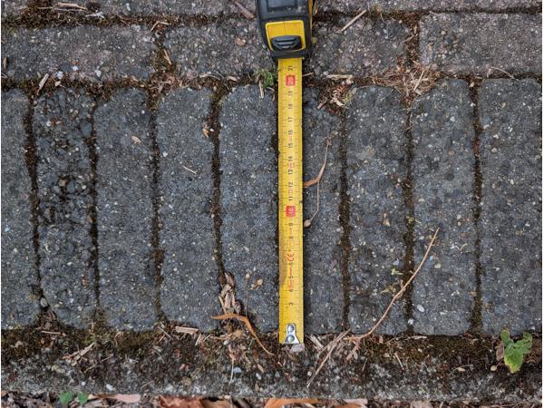 Betonklinkers (±18 m²) – zelf verwijderen