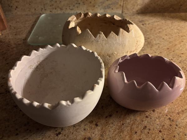 3 aardewerk porselein bakjes Pasen creatief paasbakje