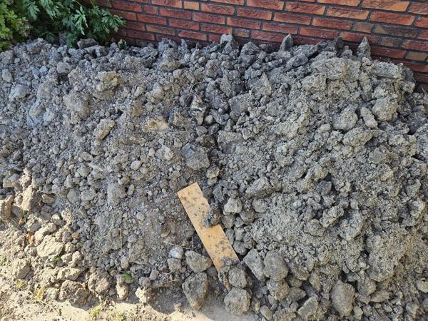3 m3 GROND gratis