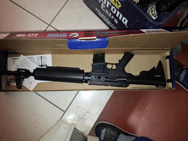Crosman m4. -177 luchtbuks
