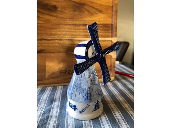 Set Vaas Delfts Blauw  en Molen beide Handwerk