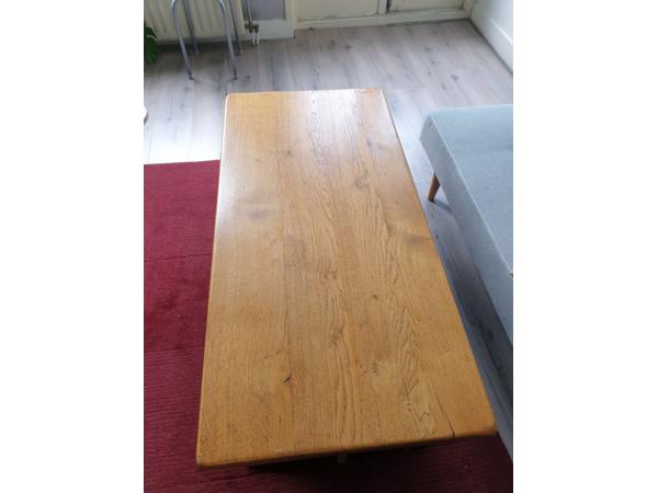 Houten tafel