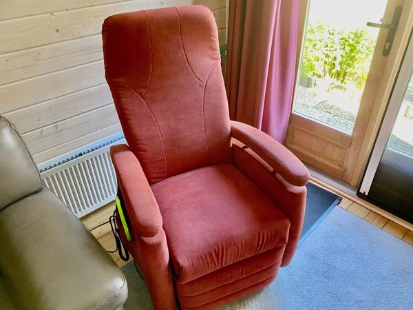 Sta op stoel Italiaanse leren bank plus Fauteuil in een €950