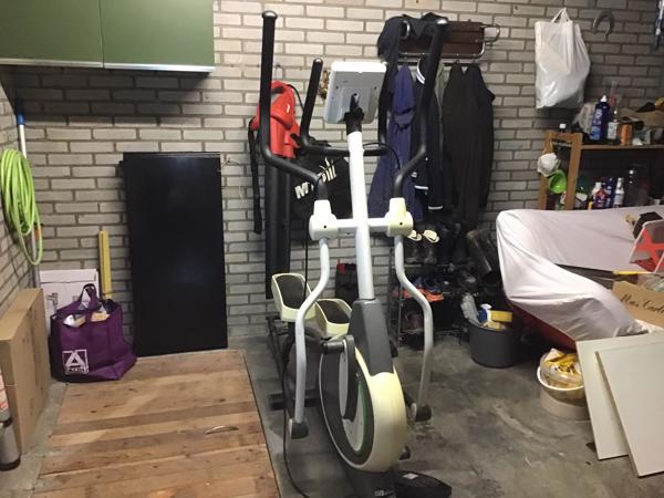 Crosstrainer moet weg!