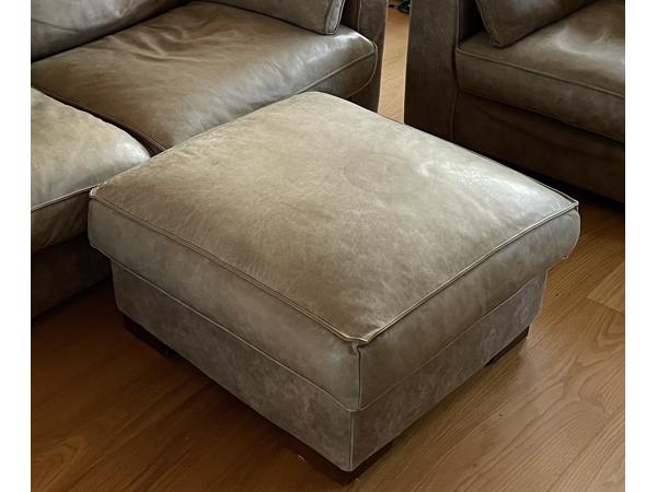 Loveseat en holler, groen zacht leer