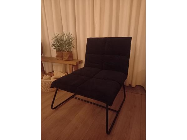 Fauteuil olivia, moet vandaag weg