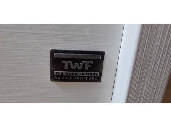 Gratis ledikant van TWF met matras