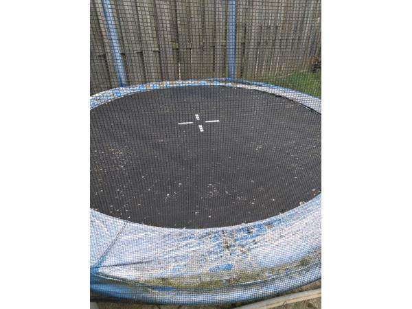 Trampoline rond