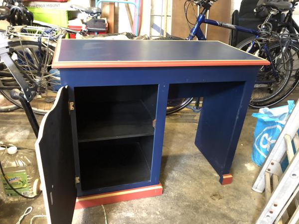 Kleding Kast en commode/bureautje voor kinderkamer