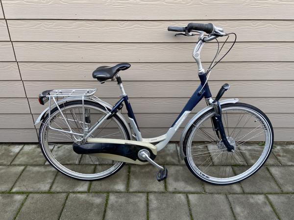 Batavus Blauw/grijs, 28 inch, 8 versnellingen, frame 49cm in Alkmaar -  Fietsen en Brommers, Damesfietsen - Markanda
