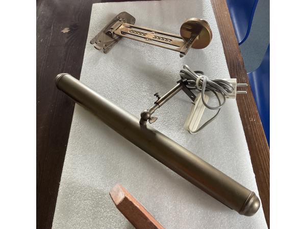 Setje Vintage wandkaarsenhouder, schilderijlamp en  zeepbak