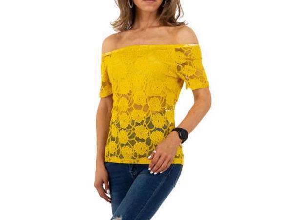 Whoa off shoulder top kant okergeel M/L 38/40