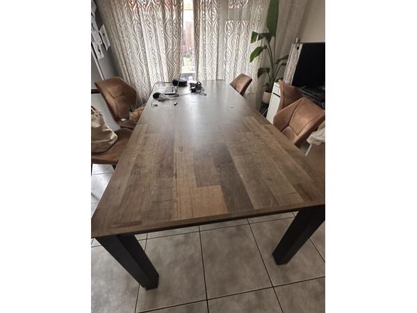 Mango hout eettafel