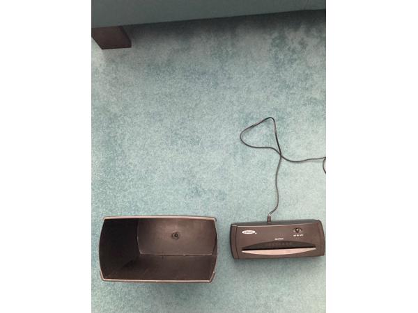 Papierversnipperaar tot max. A4-formaat