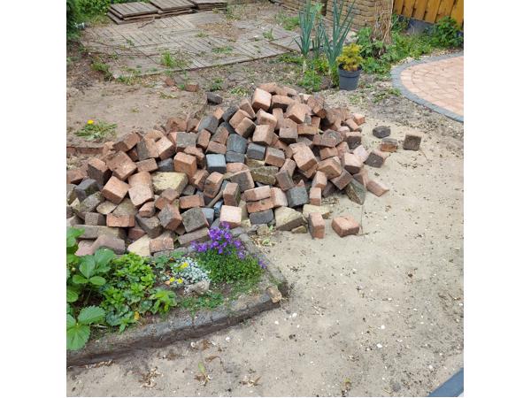 SIERSTENEN EN KOPPELSTENEN