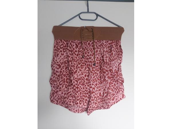 Korte broek roze L/XL