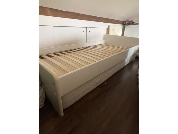 GRATIS eenpersoons bed frame 90x200