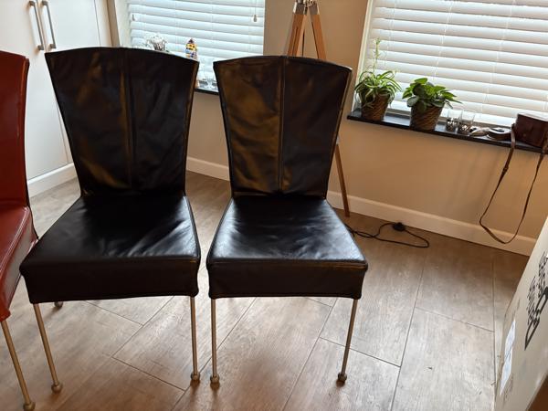 4 leren eetkamer stoelen