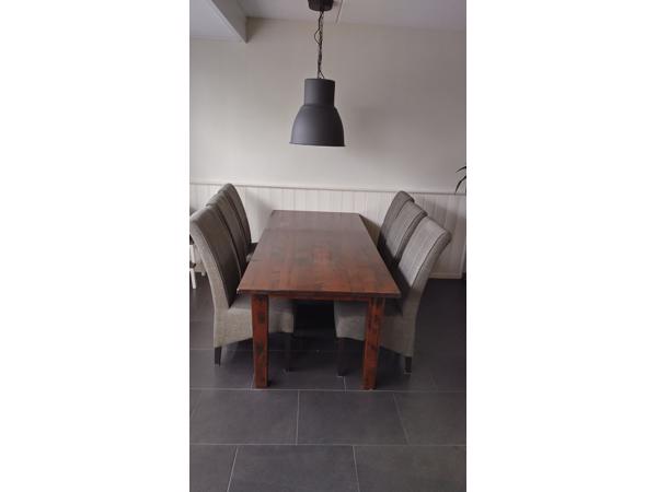 Keukentafel en 6 stoelen