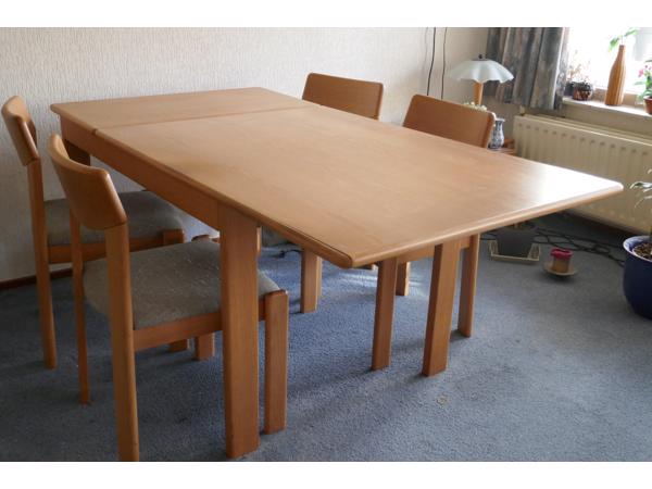 eettafel en 4 stoelen - blank eiken