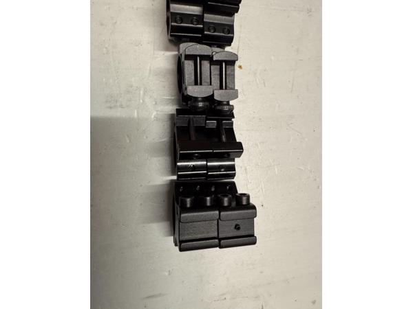 Montage blokken richt kijker scoop