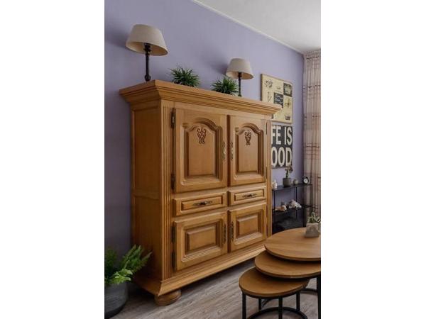 2 Eiken tv/opbergkasten