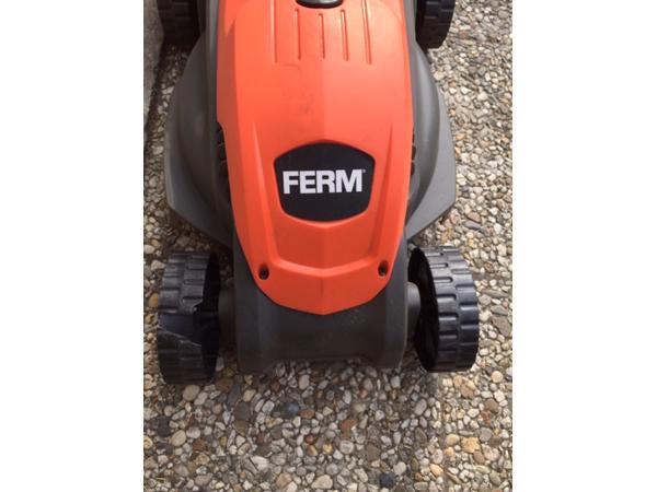 Grasmaaier elektrisch Ferm	Werkt nog prima, niet veel gebrui